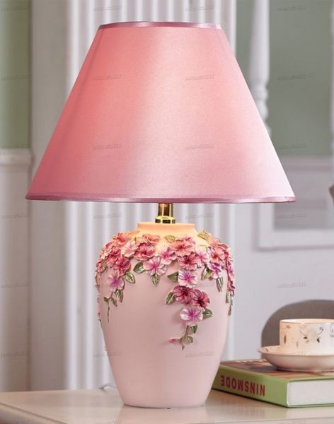 LUXURY PINK TABLE LAMP Bedroom Lamps Bedside, Standing Lights, Anthropologie Decor, Lamp Shade Crafts, Floral Lampshade, Lights For Living Room, Pink Table Lamp, Bedside Table Lamp, Flower Table