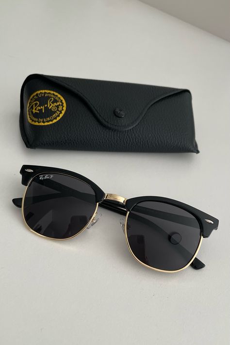 Rayban Glasses Men, Black Shades Sunglasses Men, Men’s Fashion Sunglasses, Men Sunglasses Aesthetic, Kook House, Sunglasses Men Aesthetic, Men’s Sunglasses, Men Accessories Aesthetic, Ray Ban Sunglasses Mens