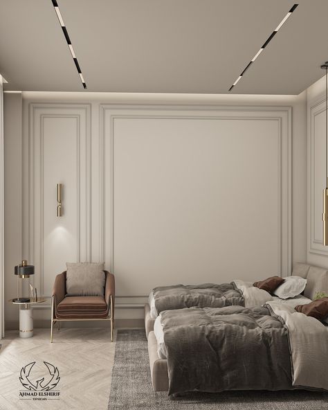 Elegant and neoclassic twin bedroom with modern pendant lighting and warm neutral tones.
#neoclassical #twinbedroom #bedroom #beigebedroom #neoclassical_bedroom #HomeDecor #ContemporaryBedroom Classic Guest Room, Neo Classical Bedroom, Neoclassical Bedroom, Neo Classical Interiors, Classical Bedroom, Neoclassical Interior Design, Neoclassical Interior, Guest Room Design, Twin Bedroom