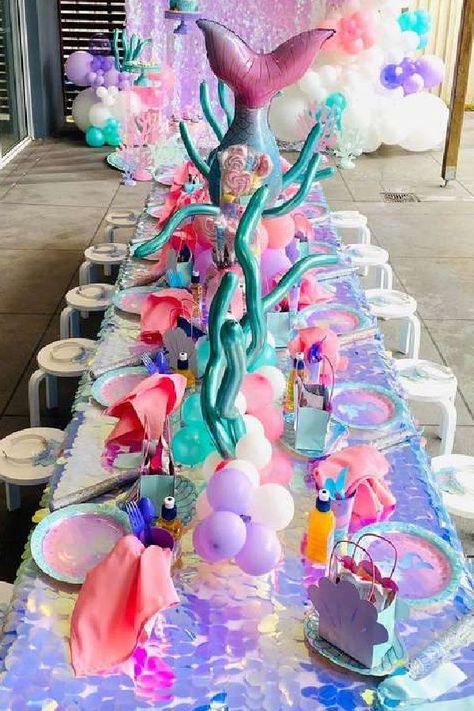 Take a look at this beautiful mermaid birthday party! The table settings are wonderful!! See more party ideas and share yours at CatchMyParty.com Undersea Decorations, Mermaids Birthday Party, Mermaid Party Favors Bags, Mermaid Pool Party, 4de Verjaardag, Mermaid Pool Parties, Ariel Birthday Party, Mermaid High, Mermaid Birthday Party Decorations