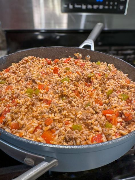 Unstuffed Pepper Skillet (One Pot Recipe) Healthy Unstuffed Pepper Casserole, Unstuffed Sausage And Peppers, Pepper Meals Healthy, Stuffed Bell Peppers Ground Beef And Rice Skillet, One Pot Unstuffed Peppers, Unstuffed Pepper Skillet Ground Beef, One Pot Stuffed Pepper Skillet, One Pot Unstuffed Pepper Skillet, Unstuffed Pepper Recipe