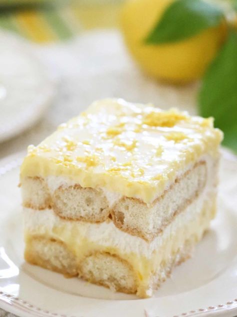 Lemon Tiramisu - White Apron Blog Cake With Ladyfingers, Mini Patisserie, Lemon Tiramisu, Italian Baking, Lemon Icebox Cake, Mascarpone Cake, Lemon Dessert Recipes, Tiramisu Recipe, White Apron