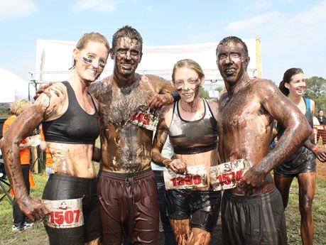 Not sure what to wear for your next mud run? Here are five tips to help you choose the right race-day attire. Mud Run Outfits, Spartan Run, Tough Mudder Training, Mud Race, Adventure Racing, Spartan Race Training, Rugged Maniac, Weight Lifting Routine, I Hate Running