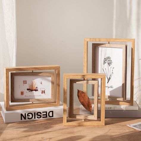 Creative Photo Frames, Wooden Handicrafts, Wood Props, Unique Photo Frames, Framed Plants, Picture Frame Crafts, Display Family Photos, Pressed Flower Crafts, Frame Making