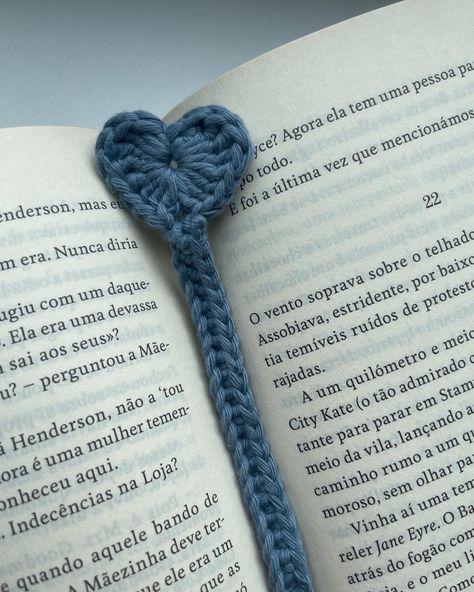 Blue cotton scrap yarn bookmark💙Yt tutorial: 5 easy crochet bookmark tutorials for beginners by Double Dutch Crochet … handmade, diy, crafts, small and easy crochet peoject, cotton yarn Crochet Bookmark Tutorial, Cute Easy Crochet Bookmarks, Crochet Thong Bookmark, Crochet Lavender Bookmark, Bookies Bookmarks To Crochet, Lavendar Bookmark Crochet, Easy Crochet Bookmarks, Crochet Bookmarks, Crochet Heart