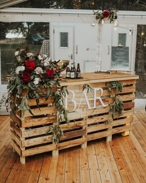 NPM Events | CHEERS! Throwback to Mitch & Alicia's Wedding. ⁠⠀ A rustic charm set in a stunning clear marquee. ⁠⠀ .⁠⠀ .⁠⠀ .⁠⠀ Wedding Planner:… | Instagram Wood Pallets For Wedding, Backyard Wedding Bar Diy, Diy Bar At Wedding, Pallet Table Wedding, Diy Wedding Ideas Outdoors, Diy Wedding Pallet Ideas, Diy Wedding Bar Table, Build A Bar For Wedding, Diy Benches For Wedding