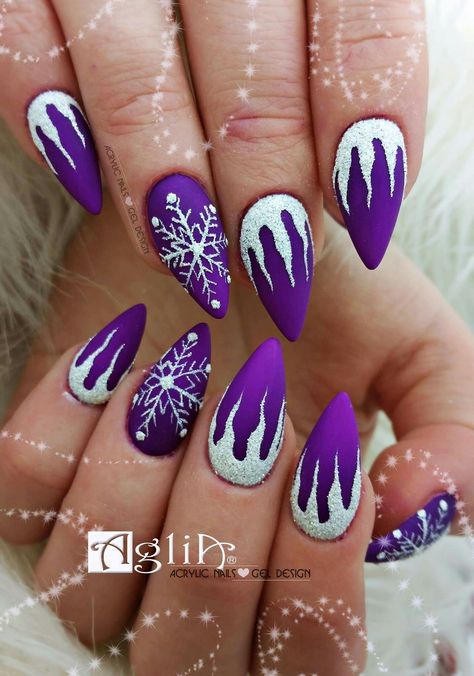 Purple Christmas Nails Short, Purple Christmas Nails Acrylic, Purple New Years Nails, Christmas Purple Nails, Purple Winter Nail Designs, Neon Christmas Nails, Winter Purple Nails, Purple Xmas Nails, Purple Snowflake Nails