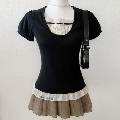 Himekaji Outfits, Contrast Outfit, Lace Outfit, Cute Outfit, Puff Sleeve Top, Gothic Lolita, Dream Clothes, Sewing Dresses, Fashion Clothes