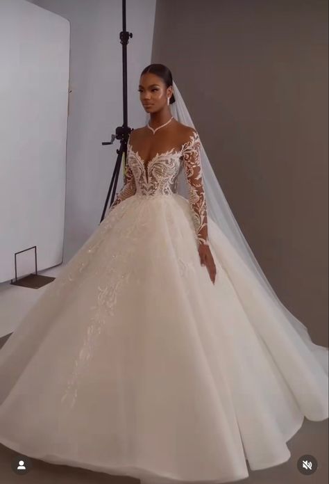 Wedding Dresses Cinderella, Fairy Tale Wedding Dress, Stylish Wedding Dresses, Pretty Wedding Dresses, Fancy Wedding Dresses, Dresses Classy, Fancy Wedding, Cute Wedding Dress, Dream Wedding Ideas Dresses