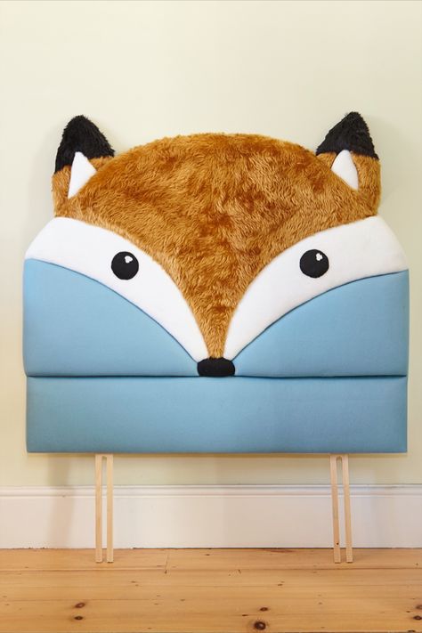 Backboards For Beds, Small Baby Room, Fantastic Fox, Headboard Shapes, Theme Beds, Upholstered Headboards, Kids Deco, Fantastic Mr Fox, Kids Headboard