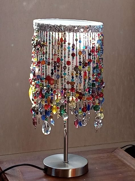 Lamp With Beads, Beaded Table Lamps, Beaded Lamp Shade, Lampshade With Beads, Beaded Lamp Base, Beaded Curtains Diy, Crystal Curtains, Beaded Lampshade, Diy Crafts Love