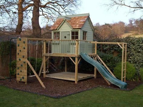 Diy Playhouse Plans, Playhouse For Kids, Kids Playhouse Outdoors, Playhouse With Slide, Playground Landscaping, Garden Playhouse, Playhouse Plans, Diy Playhouse, Backyard Playhouse