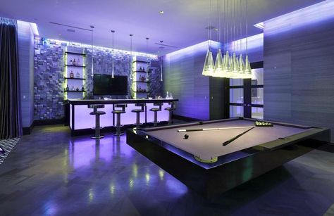 Modern basement game room with mood lighting and pool table Teen Diy, Basement Games, Pool Table Room, Eksterior Modern, Modern Home Bar, Modern Basement, Game Room Basement, Diy Basement, Man Cave Home Bar