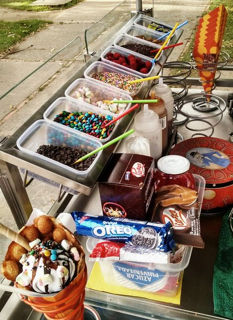 Waffle Buffet Ideas, Waffle Bubble Ideas, Waffle Stall Ideas, Waffle Truck Ideas, Waffles Dulces Ideas, Waffle Flavor Ideas, Waffles Snapchat, Bubble Waffle Ideas, Mr Bubbles