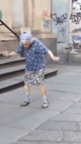 Dancing Lady Dance GIF - Dancing Lady Dance Moves - Discover & Share GIFs Gif Happy Birthday, Happy Birthday Grandma, Funny Dancing Gif, Funny Dance Moves, Animiertes Gif, Old Lady Humor, Dancing Gif, Lambada, Cool Dance Moves