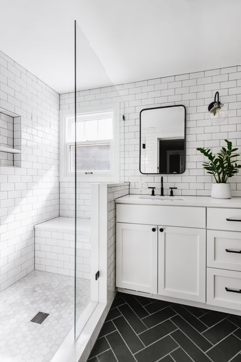 Master Bath With White Tile, Master Bathrooms With Black Fixtures, Bathroom Tile White Vanity, Modern Bathroom Design With Black Fixtures, Small Bathroom Black Hardware, Modern Bathroom Design Farmhouse, Black And White Bathroom Modern Farmhouse, Modern Farmhouse Master Bathrooms 2022, All White And Black Bathroom