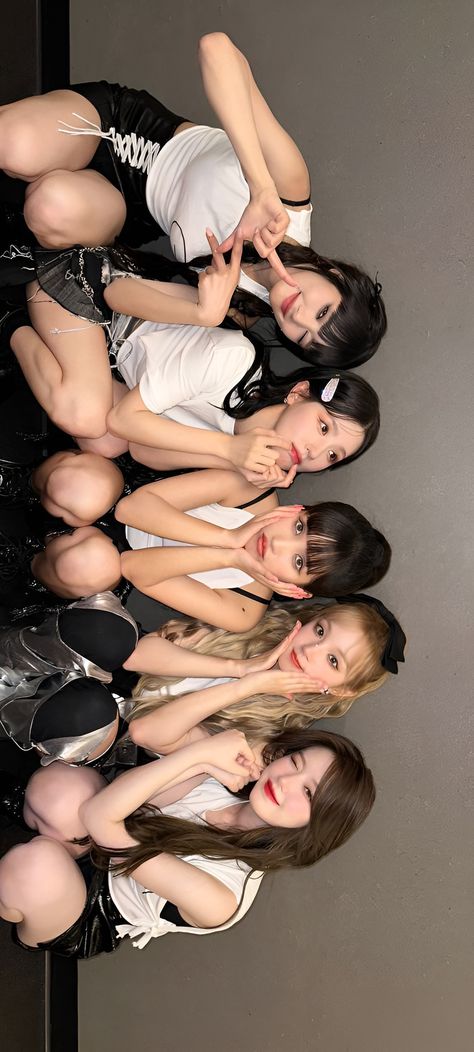 Gidle Group Photo Wallpaper, Gidle Desktop Wallpaper Hd, Gidle Computer Wallpaper, Gidle Logo Wallpaper, Gidle Desktop Wallpaper, Gidle Aesthetic Wallpaper, Gidle Banner, Gidle Wallpaper Aesthetic, Kpop Ipad Wallpaper