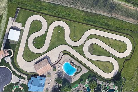 House With Race Track, Go Kart Track Backyard, Atv Track, Indoor Go Kart Racing, Go Kart Track, Karting Track, Outdoor Mini Golf, Biker Logo Design, Diy Log Cabin