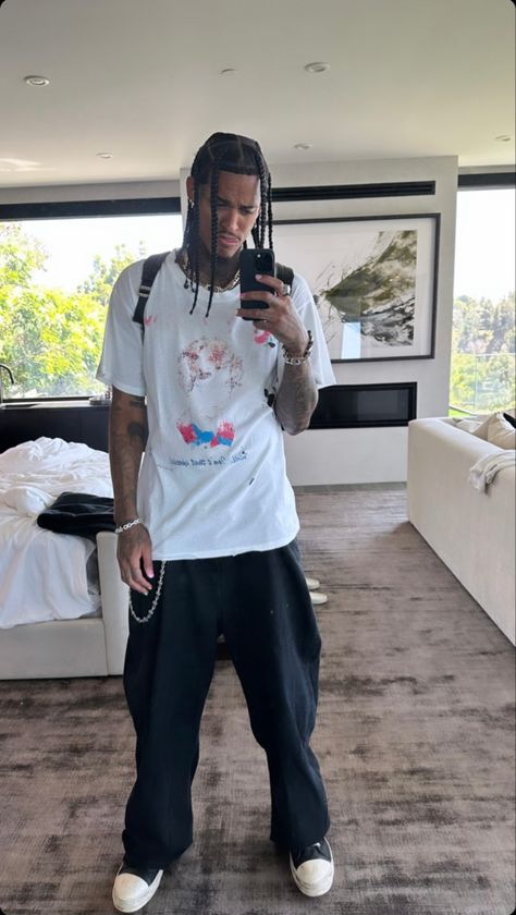 Nba Fits, Nike Air Uptempo, Jordan Clarkson, Nba Outfit, Black Men Street Fashion, Men Street Fashion, Street Fashion Men Streetwear, Mens Braids, Men Streetwear