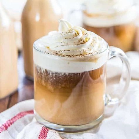 Pumpkin Pie Spice Coffee, Creamer Homemade, Pumpkin Spice Creamer Recipe, Marshmallow Coffee, Homemade Pumpkin Spice Coffee Creamer, Homemade Pumpkin Spice Creamer, Pumpkin Spice Coffee Creamer, Homemade Pumpkin Spice Coffee, Almond Creamer