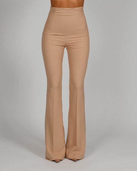 Nude Trousers Outfit, Nude Pants Outfit, Flared Trousers Outfit, Nude Trousers, Punjabi Suits Designer Boutique, Sporty Chic Style, High Wasted Jeans, Nude Outfits, House Fashion