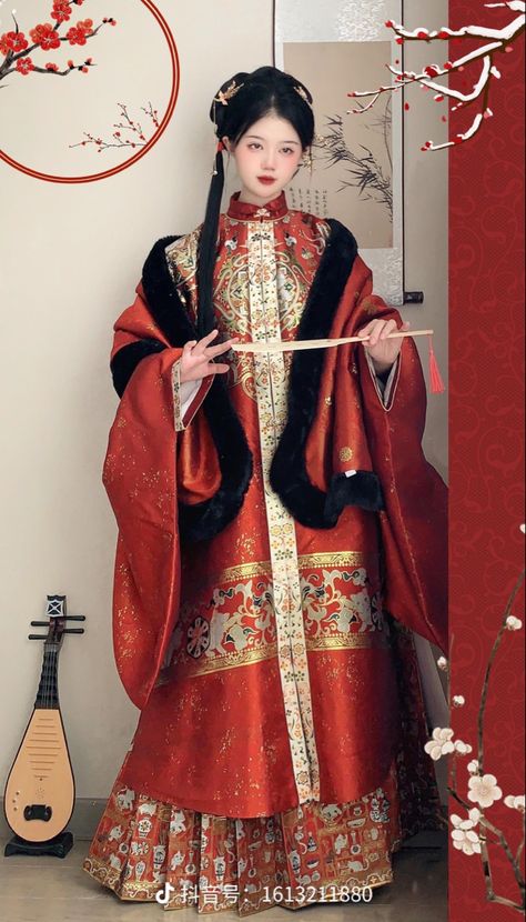 Historical Chinese Clothing, Ming Dynasty Clothing, Chinese Historical Fashion, Ancient China Clothing, Ming Dynasty Hanfu, Chinese Clothing Traditional, Zhen Huan, Chinese Fancy Dress, Genshin Dr