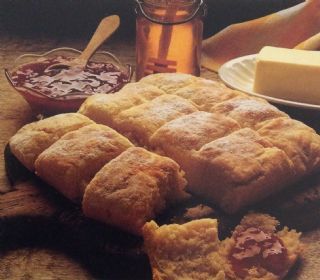 Kentucky Biscuits recipe - from the Grandma's Everyday Favorites Family Cookbook Kentucky Biscuits, Family Cookbook Project, Create A Cookbook, Homemade Bread Easy, Food Baking, Biscuits Recipe, Family Cookbook, Vegetarian Cooking, Biscuit Recipe