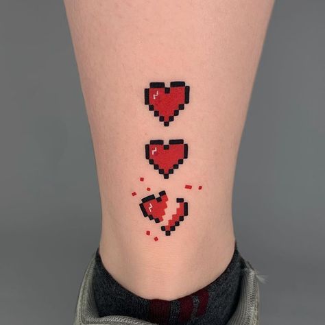 Pixel Heart Tattoo, Goth Symbols, Dreams Tattoo, Pixel Tattoo, Themed Tattoos, Tato Minimal, Zelda Tattoo, Gamer Tattoos, Electric Dreams