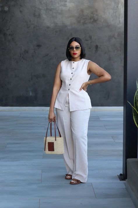 Two Piece Office Wear, Summer Slacks Outfit, Trouser Outfit Ideas Women, 2piece Outfits Pants, Corporate Dresses Classy, Two Piece Outfits Pants Classy, Causal Chic Outfits, Office Wear Women Work Outfits, Fashionable Work Outfit