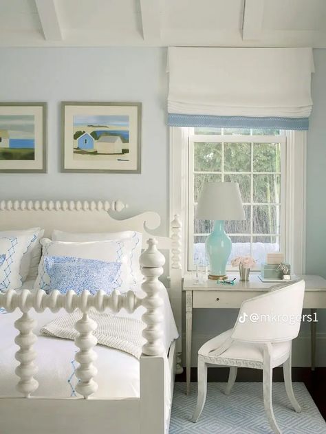 Style Formula, Beach Inspired Bedroom, Hamptons Bedroom, House Character, Bedroom Coastal, Beachy Bedroom, Beach House Bedroom, True Summer, House Bedrooms