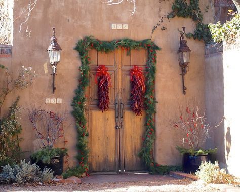 New Mexico - Merry Christmas | Flickr - Photo Sharing Hacienda Entryway, Southwest Christmas Decor Ideas, New Mexico Christmas Decorations, Southwestern Christmas Decorations, Chili Decorations, Santa Fe New Mexico Aesthetic, Santa Fe Christmas, Southwest Christmas Decor, Christmas In Santa Fe New Mexico