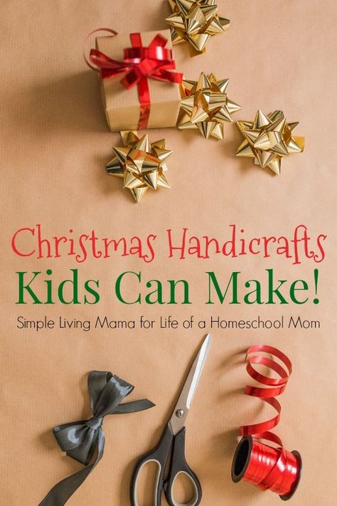 Christmas handicrafts kids can make. Get your kids to help make Christmas gifts with these Christmas craft ideas! Christmas Handicrafts, Christmas Activities For Kids, Navidad Diy, Charlotte Mason, Home Education, Gifts For Your Boyfriend, Christmas Gifts For Mom, Christmas Activities, Toddler Crafts