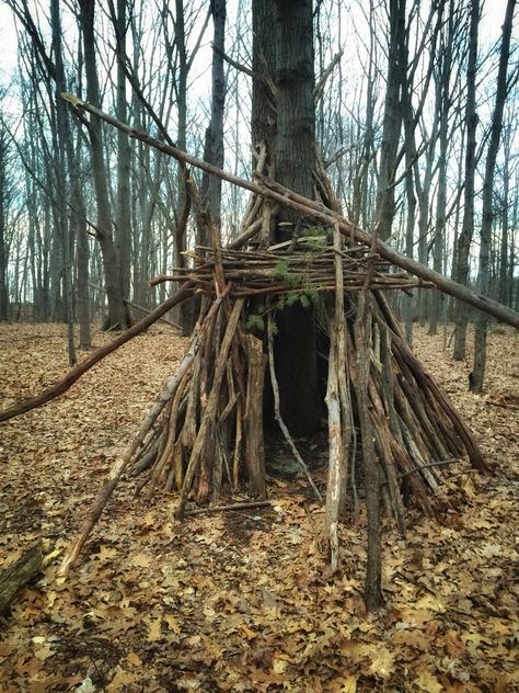 How To Live In The Woods, Hangout Spot In Woods, Hangout In The Woods, Secret Hideout In The Woods, Wilderness Survival Aesthetic, Fort In The Woods Diy, Things To Do In The Woods, Forest Hangout Spot, Creepy Things In The Woods