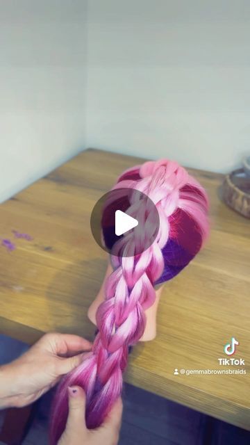 Gemma Brown on Instagram: "Dragon braid tutorial 💕" Knot Braid Tutorial, Double Dragon Braid, Dragon Tail Braid, Dragon Braid Tutorials, Dragon Braid Hairstyles, Dragon Braid, Brunette Fall Hair, 2024 Dragon, Eva Hair