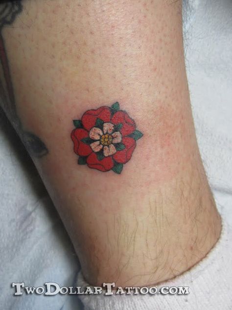 Tudor Tattoo, Manchester Bee Tattoo, Tudor Rose Tattoo, Charm Anklet Tattoo, Celtic Tattoo Ideas, Tattoos Face, Rose Tat, Rose Tattoo Ideas, Rose Ideas