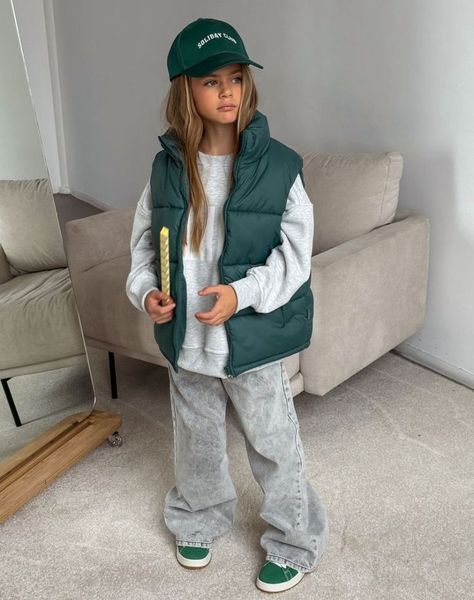 #KidsFashion #CuteKidsOutfits #MiniFashionistas #KidsStyle #TrendyKids #LittleFashionistas #KidsClothing #StylishKids #KidsOOTD #KidsWardrobe Magical Childhood, Kids Winter Outfits, Kids Fashion Trends, Kids Dress Up, Children Playing, Burberry Kids, Kids Wardrobe, Kids Fashion Boy, Trendy Kids