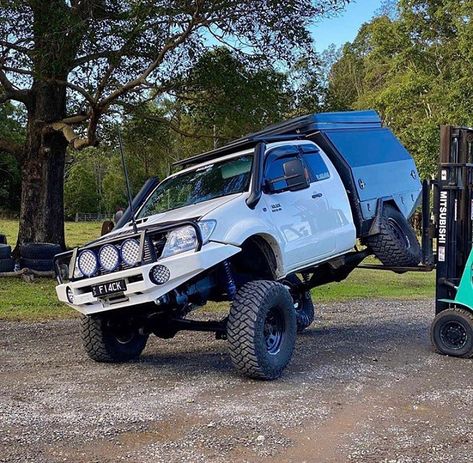 Hilux Camper Toyota 4x4, Hilux Mods, Lexus 350, N70 Hilux Modified, Is 250 Lexus, N80 Hilux Custom, Toyota Hilux Surf, Lexus Logo, Hilux Ln106