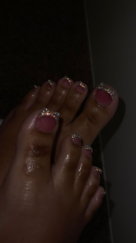 Feet Nail Design, Gel Toe Nails, Acrylic Toes, Acrylic Toe Nails, Pretty Toe Nails, Cute Toe Nails, Drip Nails, Bling Acrylic Nails, Nails Gel