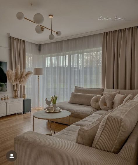 Cozy Minimalist Living Room, Minimalist Bedroom Decor, Classy Living Room, Cozy Minimalist, Luxury Room Bedroom, Living Room Themes, Apartment Living Room Design, Design Room, Living Room Design Decor