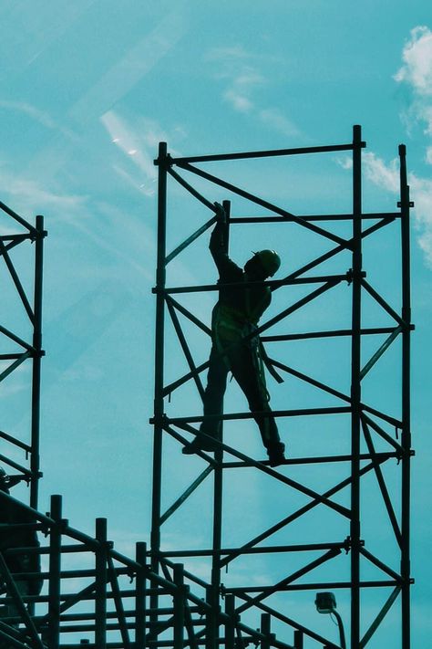 Top Five Tips For Starting And Building A Successful Construction Business | Bit Rebels Scaffolding Design, Construction Images, Silhouette People, Building Information Modeling, Construction Firm, Concrete Building, Construction Business, Construction Industry, Building Structure