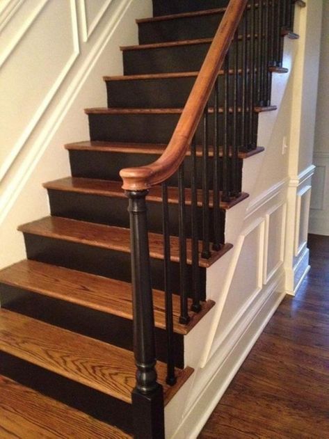 Stairs Makeover Ideas, درج السلم, Black Stairs, Painted Staircases, Traditional Staircase, Diy Staircase, Stairs Makeover, New Staircase, Staircase Remodel