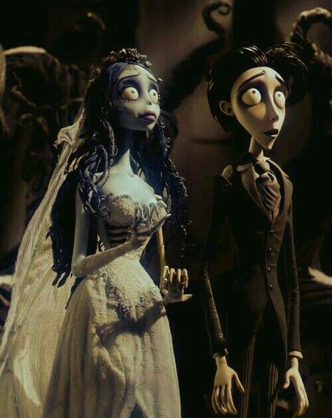 ~† The Corpse Bride † Emily & Victor Van Dort ~ Corpse Bride Art, The Corpse Bride, Emily Corpse Bride, Tim Burton Corpse Bride, Tim Burton Characters, Tim Burton Style, Tim Burton Art, Tim Burton Films, Tim Burton Movie