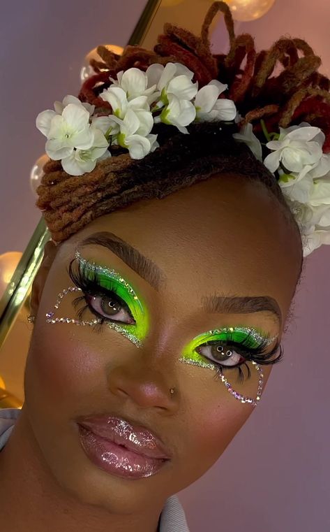 Makeup Contest Ideas, Nature Fantasy Makeup, Garden Inspired Makeup, Fairy Makeup Ideas Fantasy Make Up, Trolls Makeup Ideas, Woodland Fairy Makeup Ideas, Pretty Halloween Makeup Looks Fairy, Fairy Face Makeup, Pixie Makeup Looks