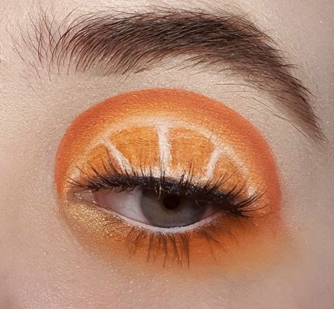 Orange Looks Makeup, Orange Fruit Makeup Looks, Orange Fruit Makeup, Orange Blossom Makeup, Fruit Inspired Makeup, Fruit Makeup, Black Pakistani Dress, Orange Eyeshadow, Strawberry Shortcake Characters