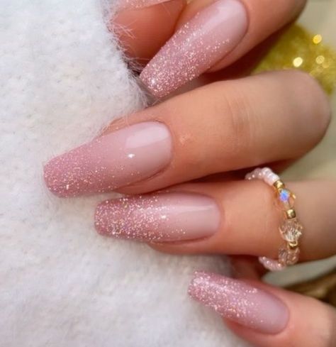 Blush Nails With Glitter, Light Purple Wedding Nails For Bride, Nails With A Blue Dress, Pink Sparkly Ombre Nails, Pink Ombré Glitter Nails, Pink Ombre Sparkle Nails, Plain Coffin Acrylic Nails, Party Nails Designs Sparkle, Arycrilc Nails