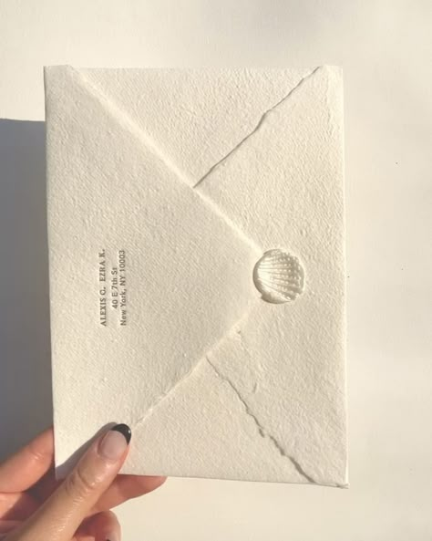 Axelle ~ Wedding invitations (@papierjune) | Instagram Seashell Wedding, Handmade Envelopes, Coastal Wedding, Invitation Inspiration, Simple Wedding Invitations, Wax Stamp, Wedding Mood Board, Wedding Mood, Wedding Stationary