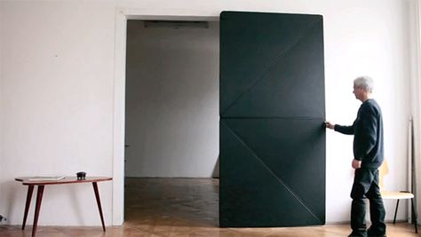 Ingenious Door Opens and Closes Like Folded Paper kinetic doors by Austrian artist Klemens Torggler. Panel Entryway, Le Manoosh, Folding Door, Folding Origami, Sliding Door Systems, Cool Doors, Folded Paper, Folding Doors, Furniture Designs