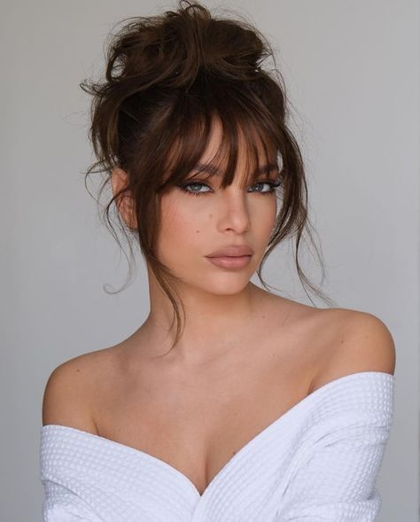 Trendy Bangs-Updo Blend Up Do With Bangs Wedding, Formal Hair With Bangs Up Dos, Sleek Updo With Bangs, Up Do Bangs, Updo Bangs Wedding, Casual Ponytails, Bangs With Ponytail, Updo Hairstyles With Bangs, Bridesmaid Hairstyles With Bangs