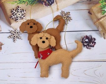 Brown Goldendoodle, Labradoodle Ornament, Pretty Ornaments, Felt Dog Ornament, Felt Making, Christmas Pets, Handmade Felt Ornament, Felt Dog, Felted Christmas