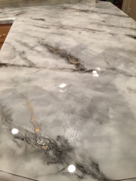 Kitchen Countertops Makeover, Faux Marble Countertop, Replacing Kitchen Countertops, Kitchen Remodel Countertops, Diy Kitchen Countertops, Outdoor Kitchen Countertops, Countertop Ideas, Interior Simple, Kitchen Countertop Materials